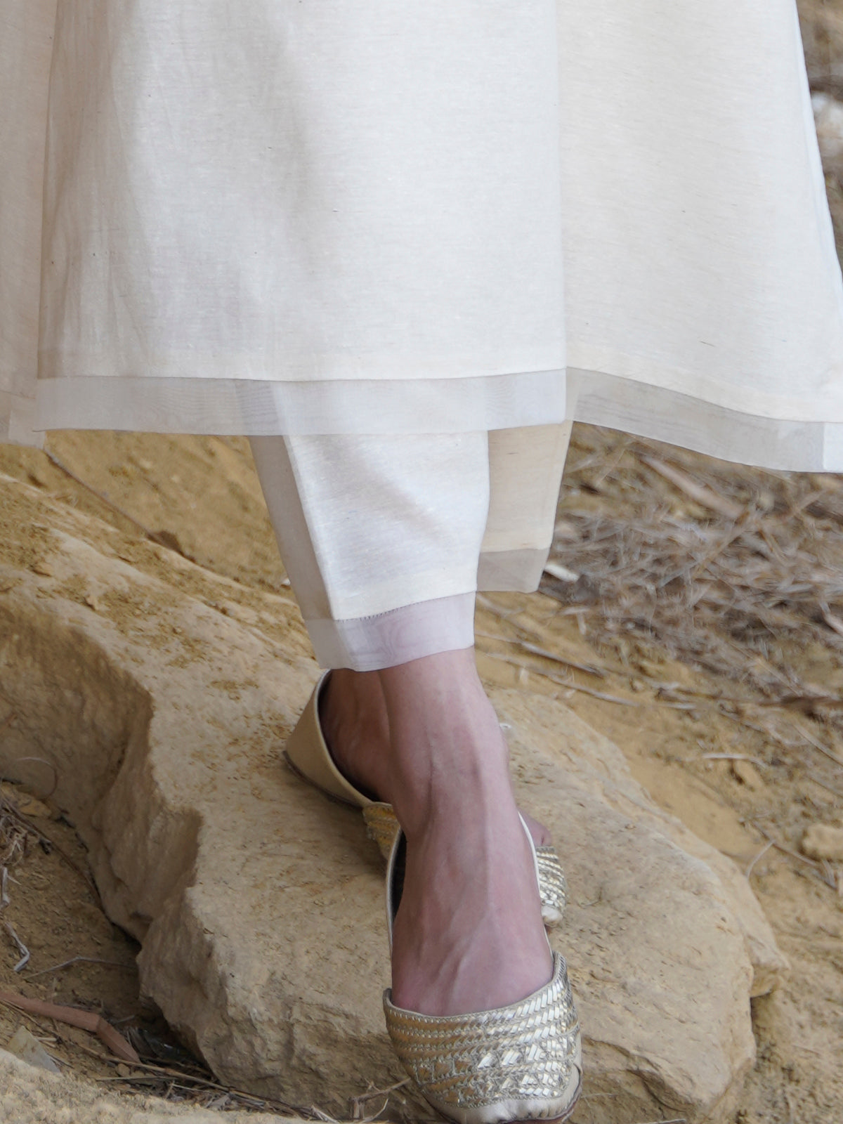 Karandi Shalwar