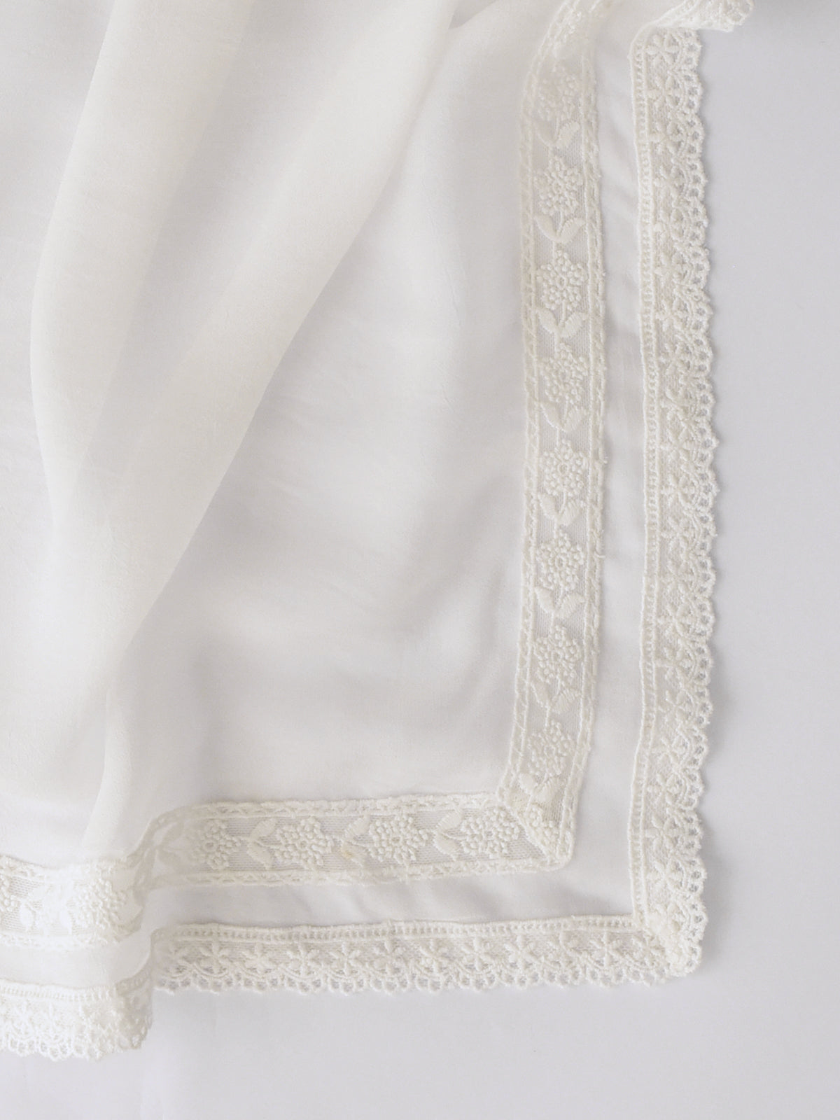 Dahlia – Chiffon Lace Dupatta