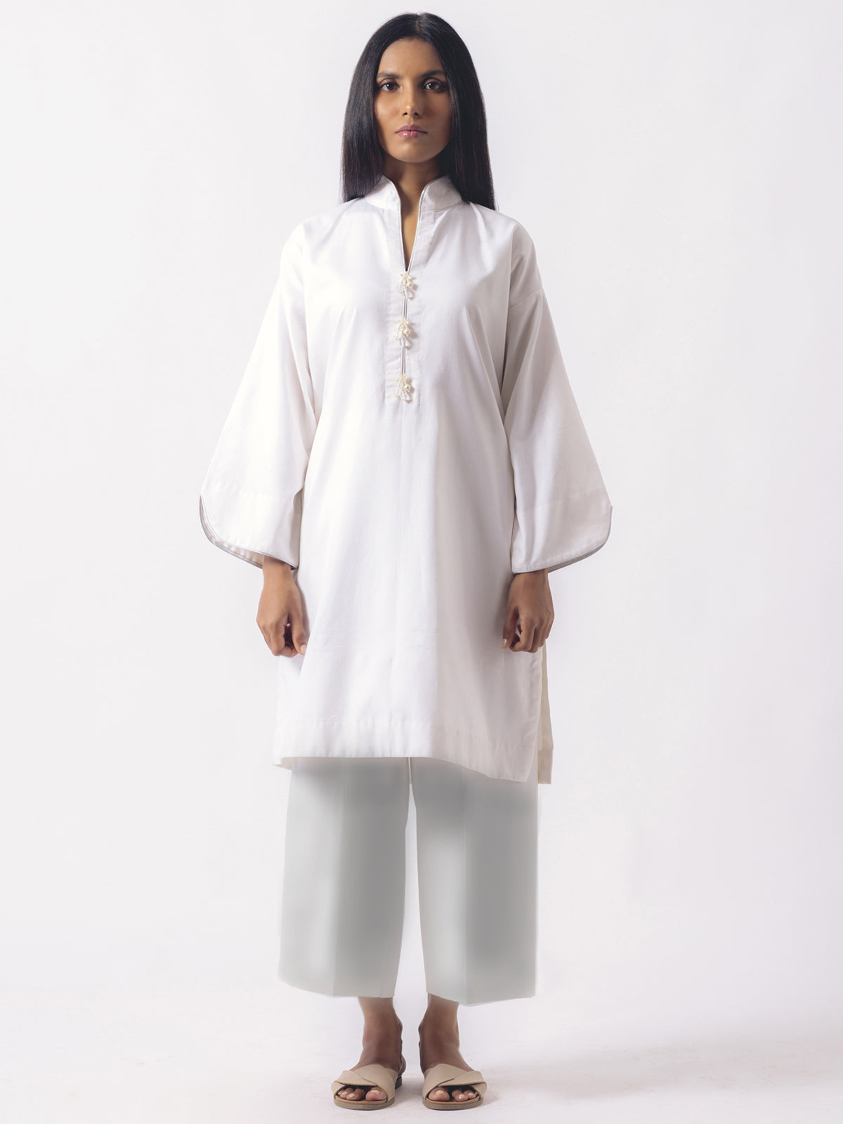 White lotus - Embroidered Kurta With Grey Pants